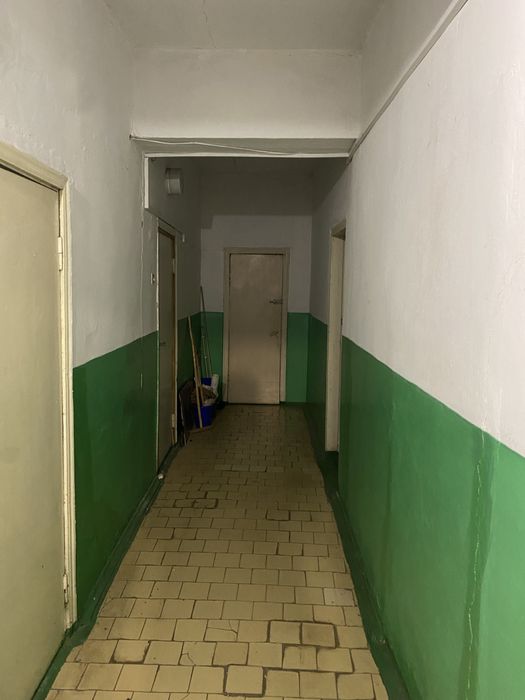 Продаж приміщення с В. Межиричі