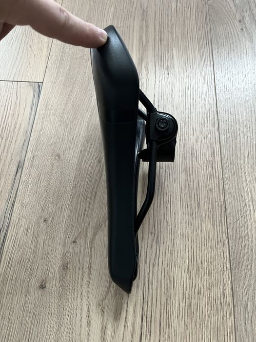 Siodelko rowerowe sportowe