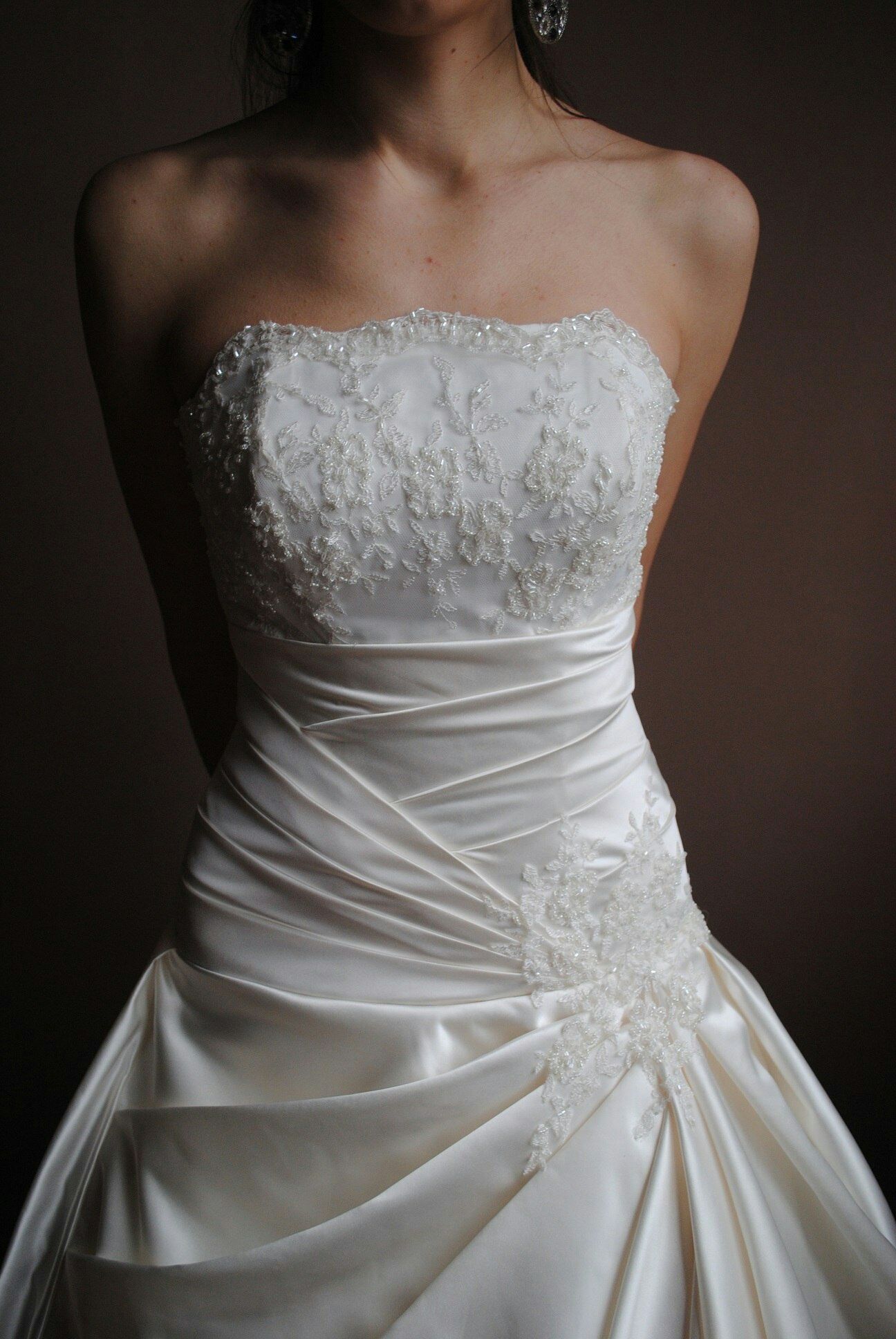 Продам счастливое свадебное платье цвета айвори