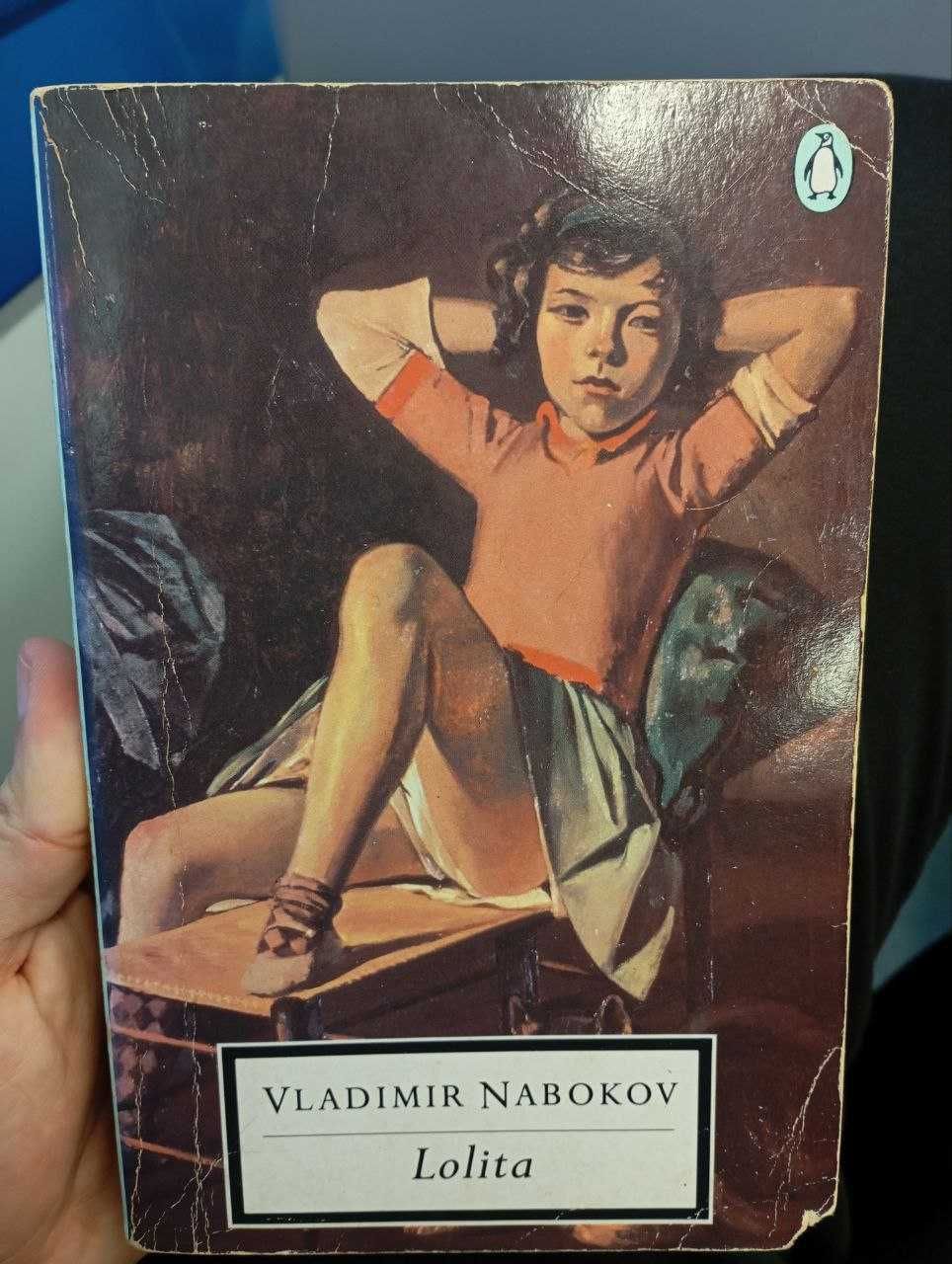 Livros (Nabokov, Joyce, Shakespeare, UFOs Ancient Civilization)