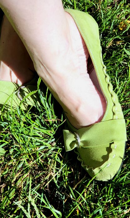 модельные туфли на каблуке и на танкетке