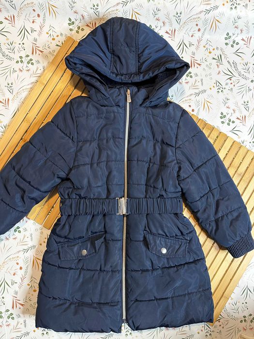 Куртка зимова на дівчинку 6-7р