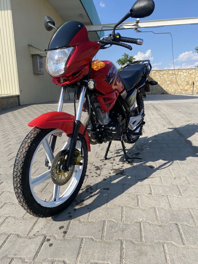 Spark r-25i червоний