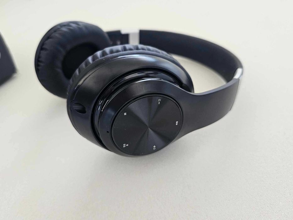 Słuchawki bezprzewodowe nauszne Super Bass 9S, czarne