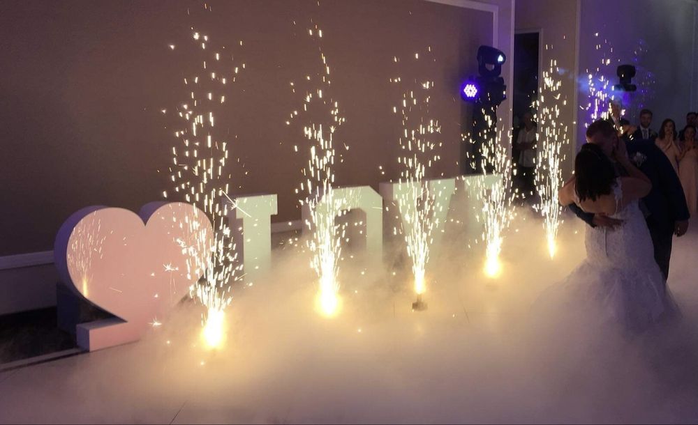 NAPIS LOVE LEDY RGB - 1,2 m ażurowy, gładki