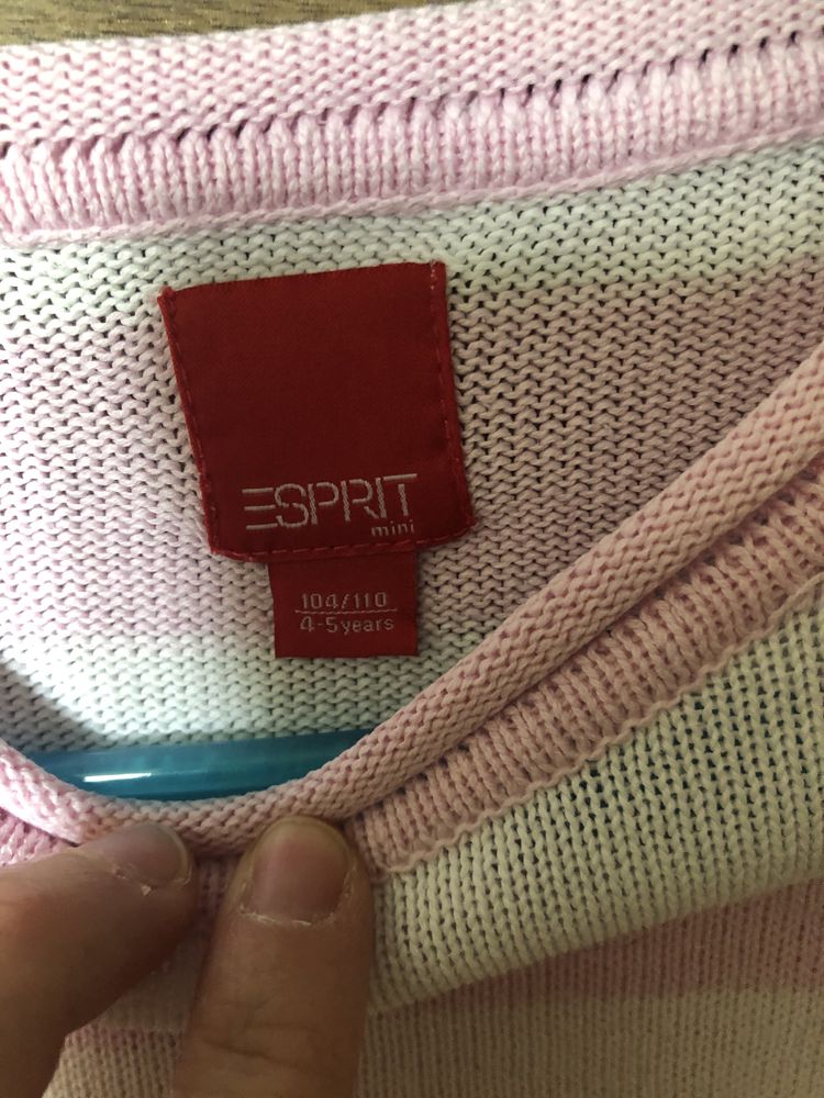 Sweter frmy Esprit rozmiar 104-110