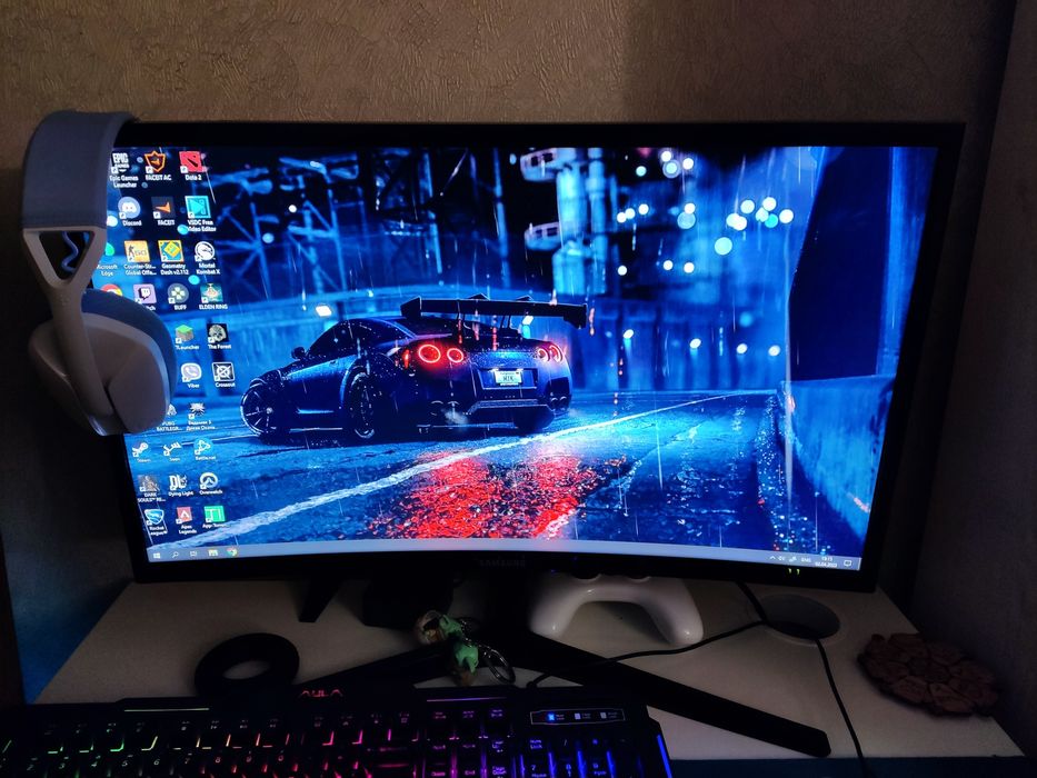 Игровой компьютер с полной переферийей