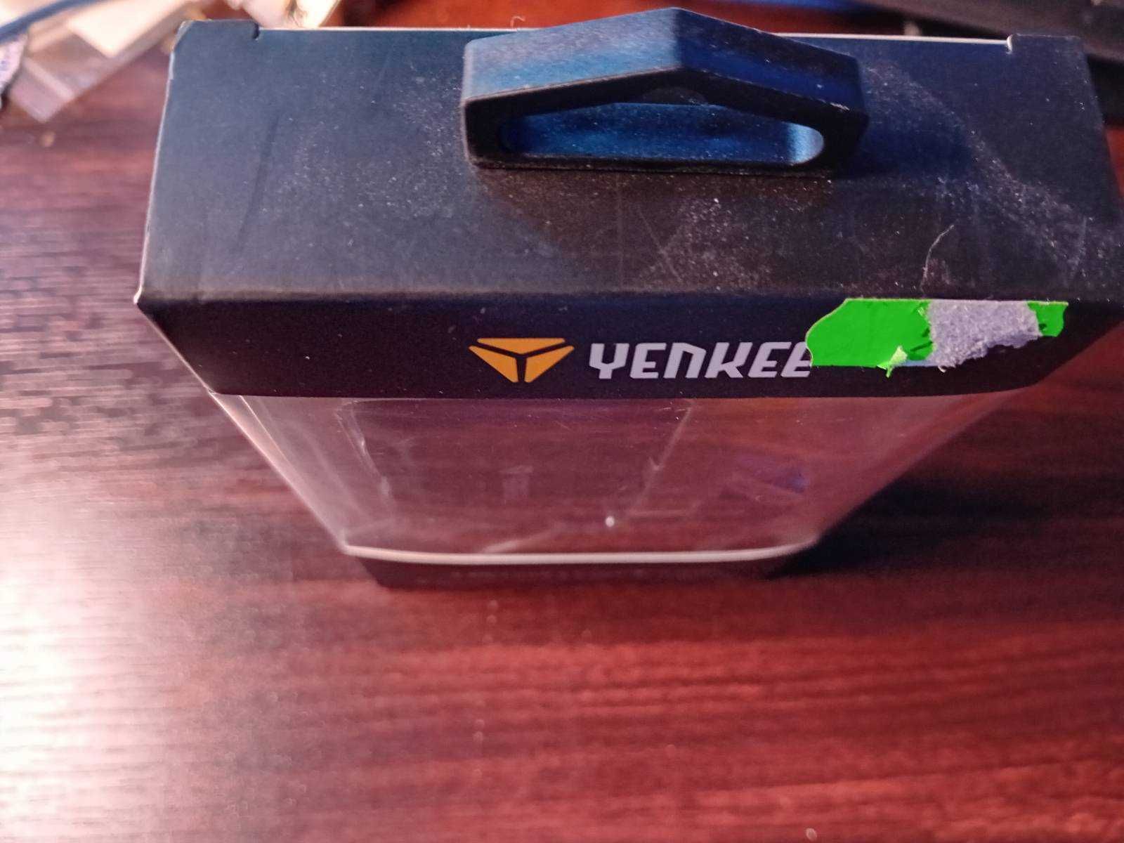 Yenkee Hub ładujący z 4 portami USB YHB 4341BK