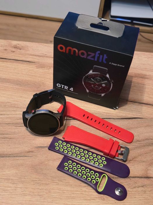 Продам Amazfit GTR 4