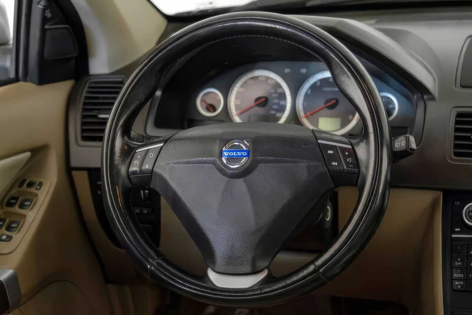 2013 Volvo  XC90