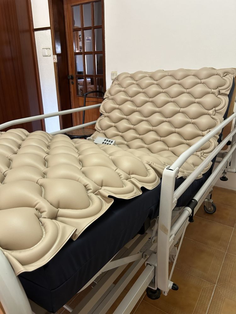 Cama hospitalar Elétrica