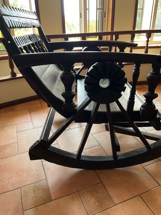 Baloiço vintage madeira antiga