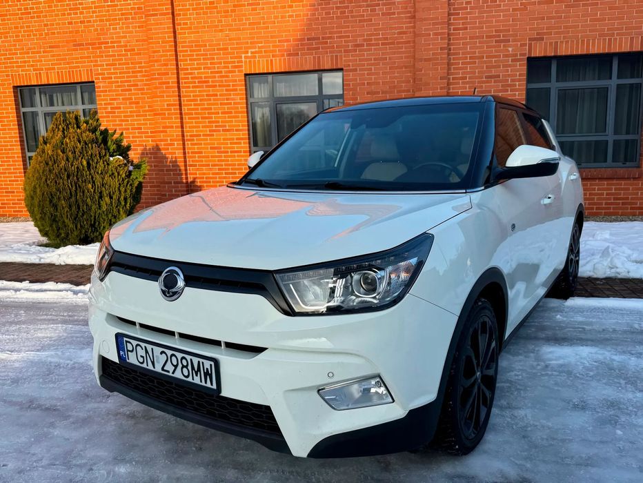 SsangYong/KGM Tivoli Sapphire Skóry Nawigacja Klimatronik Kamera Podgrzewany fotele