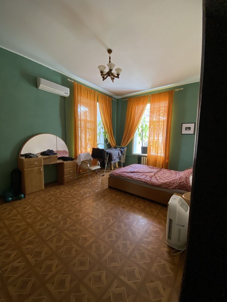 Продажа 2к.кв в Центре