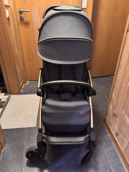 CARRINHO GOODY XPLUS Idade recomendada 0M+ aconpanha capa de chuva