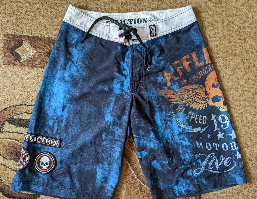 Affliction шорты