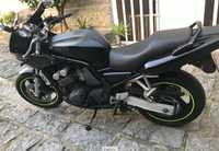 Yamaha FZS 600 Fazer