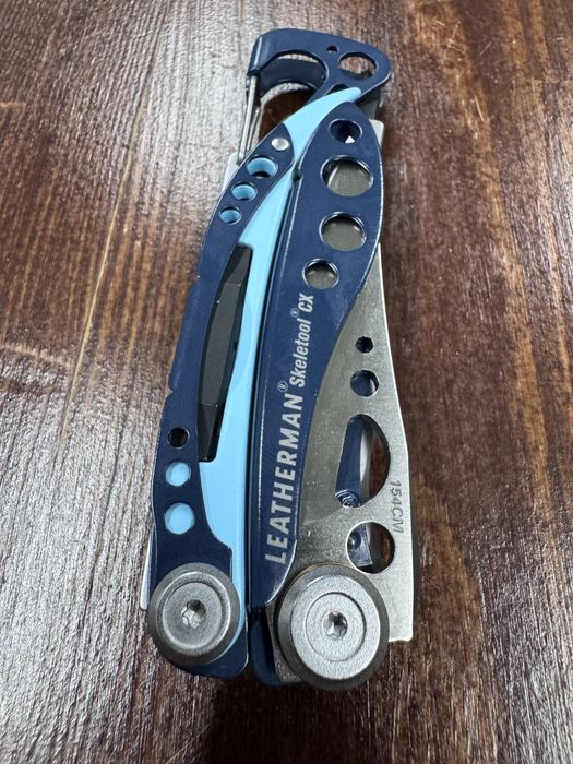 Multitool Latherman Skeletool sx