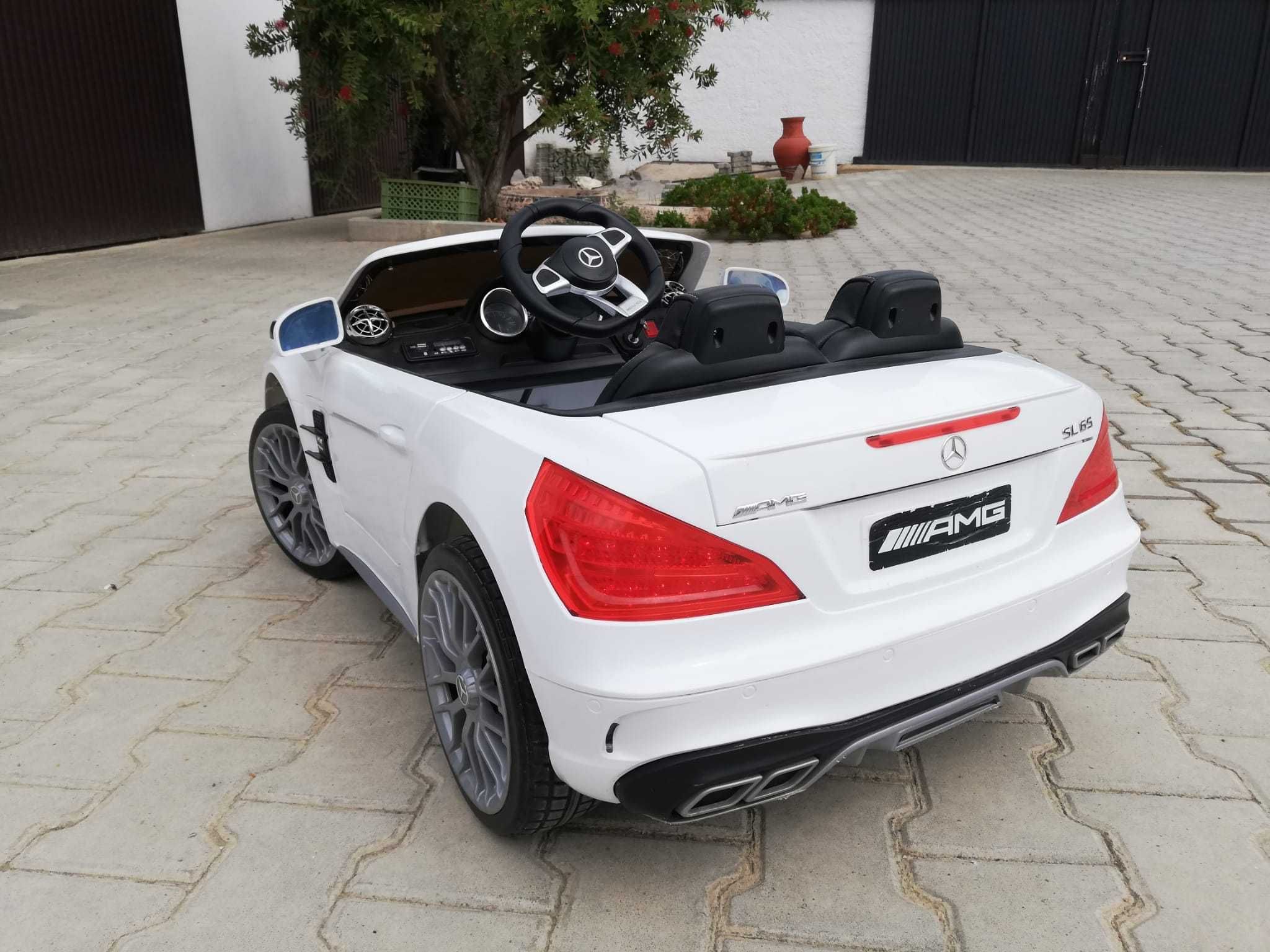 Carro criança Mercedes SL65 AMG a bateria