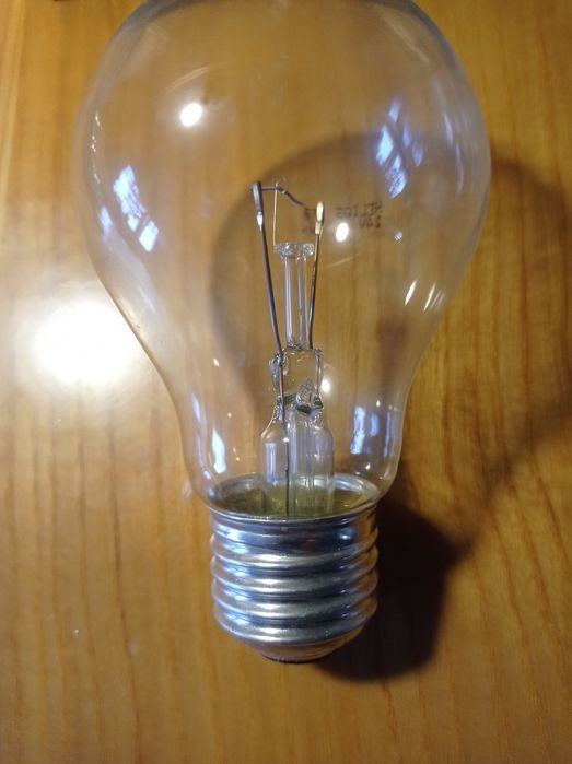 Żarówka 24V/40W E27 G60