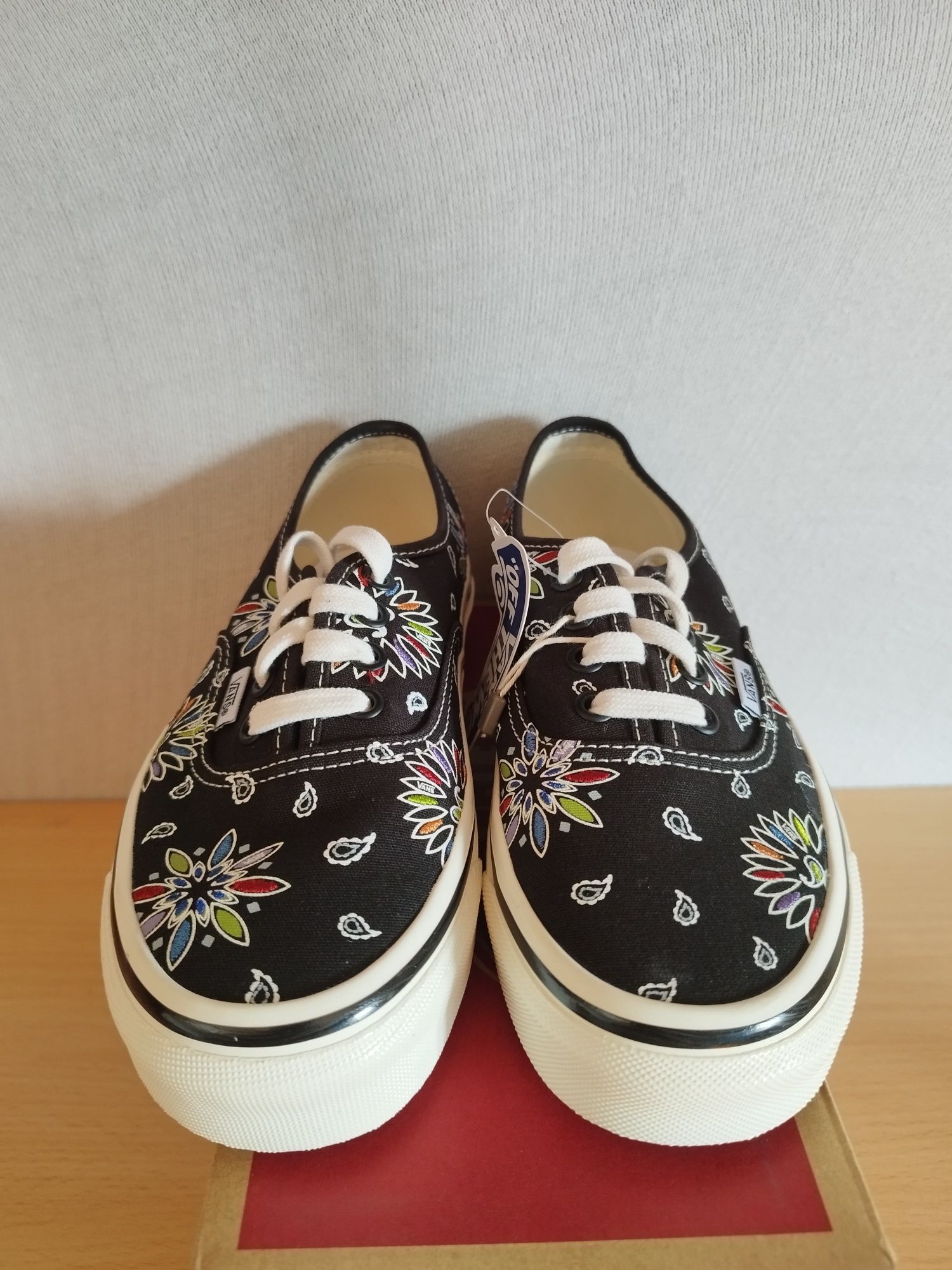 Vans tamanho 36,5