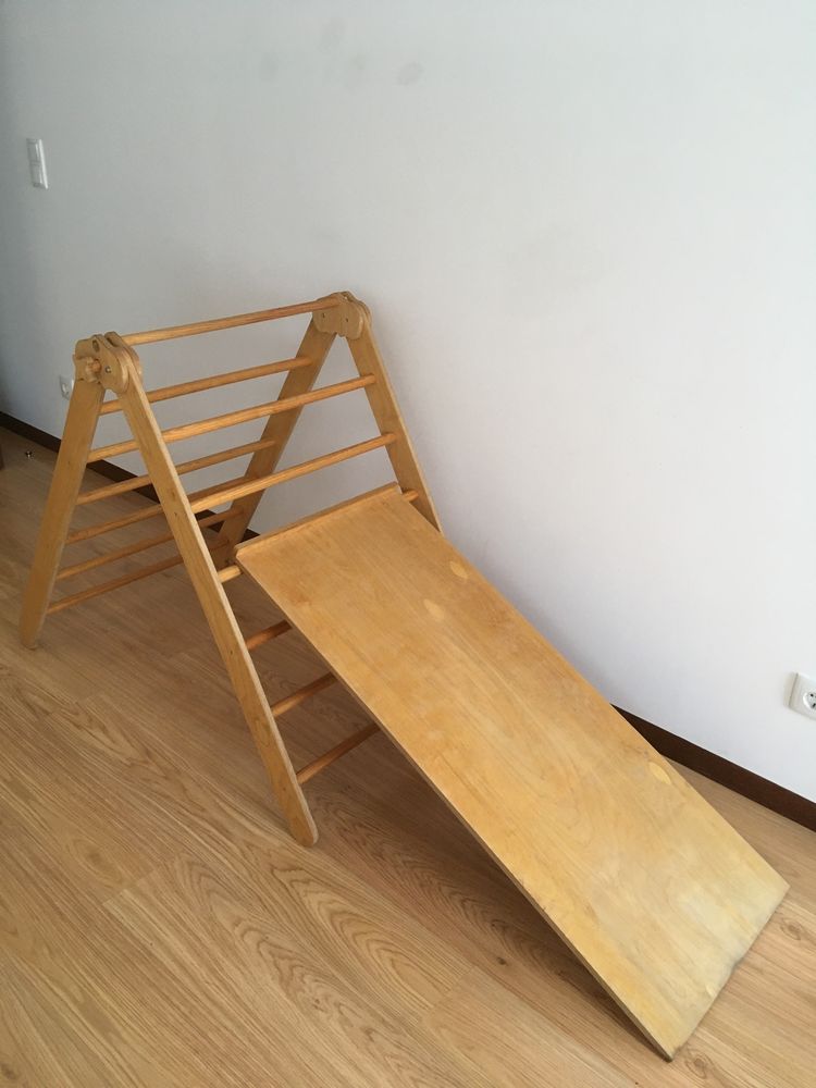 Triângulo Pikler + Escorrega