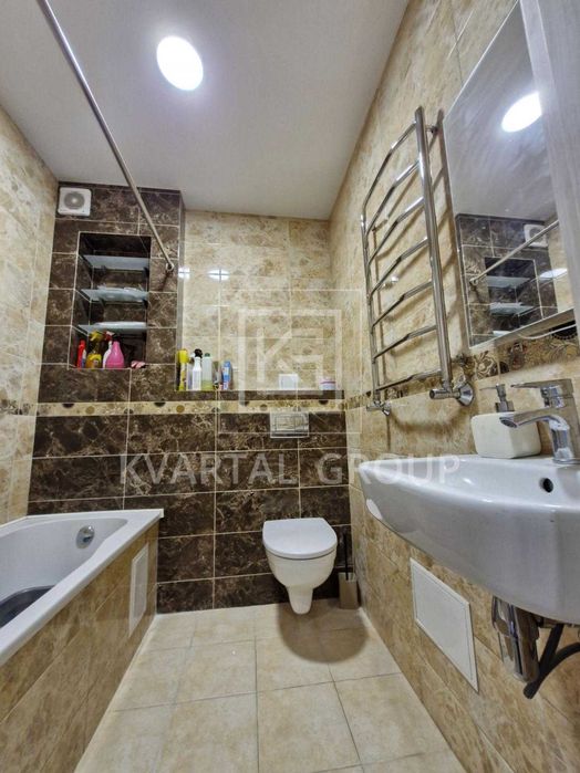 БЕЗ КОМІСІЇ! Світла 2кКв квартира ЦЕНТР. парк НЕЗНАЙКА. ШКОЛА 12