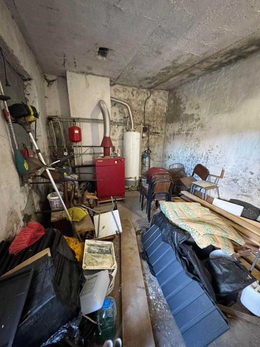 Громадська будівля (гуртожиток) 432 м2, Загаття, вул. А. Ерделі 3-В