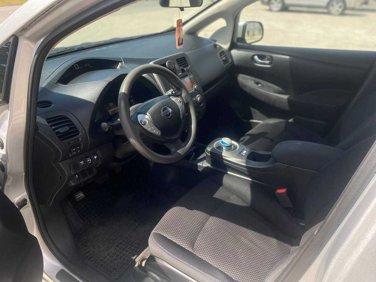 Nissan Leaf S 2015 (Розстрочка / Лізинг)