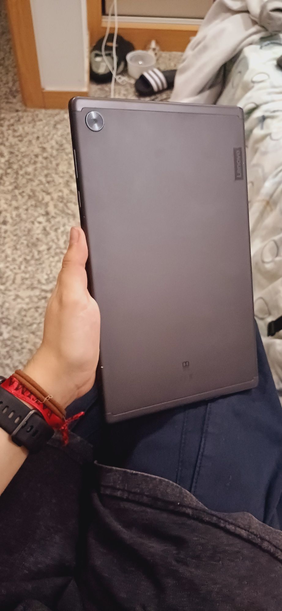 Tablet lenovo como nova com garantia de 1 ano