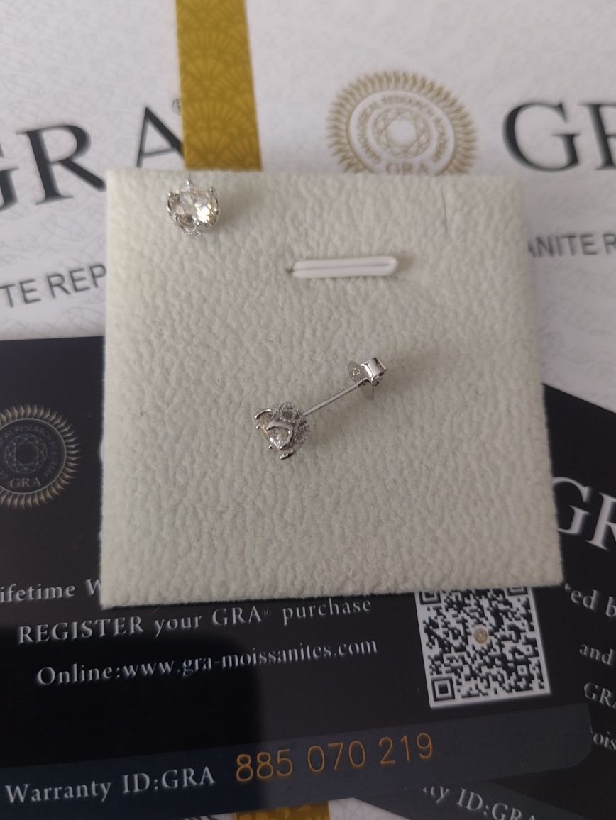 Nowe kolczyki z 0.5 ct moissanitem z certyfikatem GRA - srebro 925