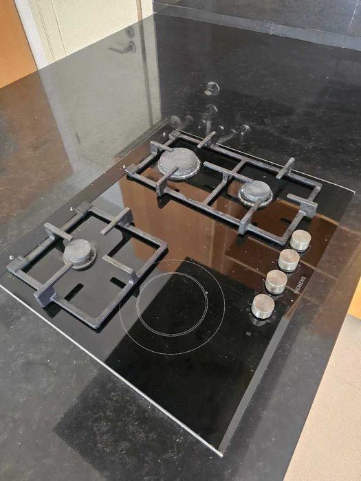 Placa Siemens Elétrica e Gás – Vidro Preto – Excelente Estado