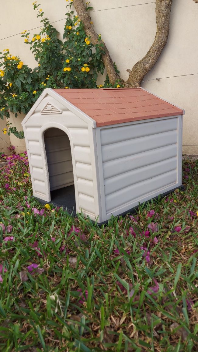 Casa para cães/ casota pvc 68 X 61 X 58 CM Polipropileno Conforto térm