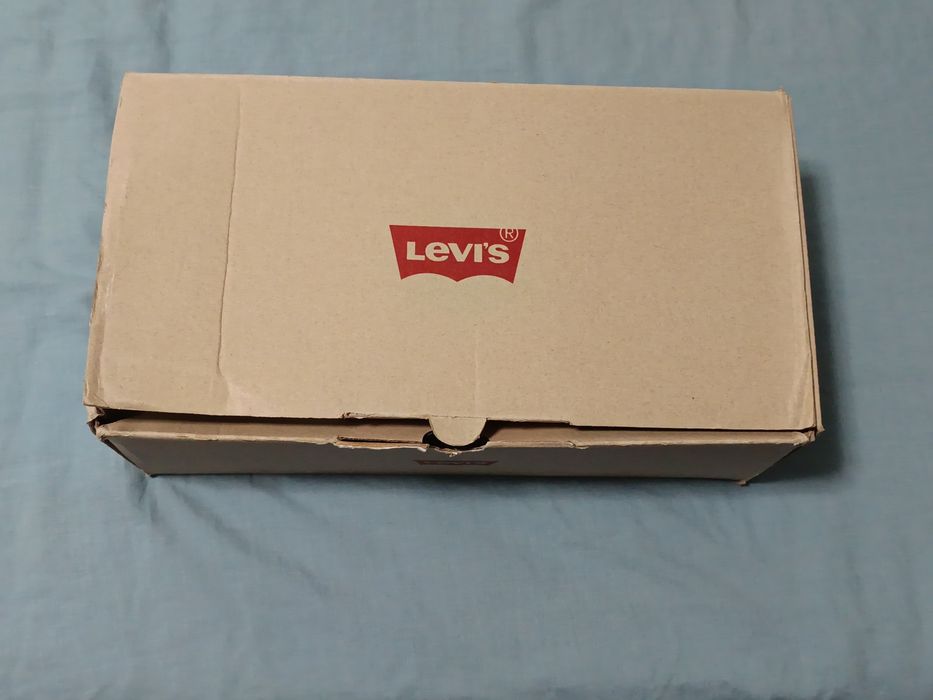 Tênis Levi's n°45 Novos