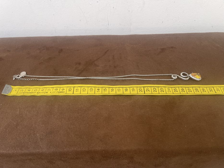 Stary Naszyjnik z Kryształami z Prl