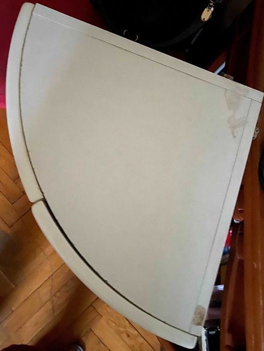 підвісний кутовий півпенал у ванну кімнату, 1000грн, Печерськ