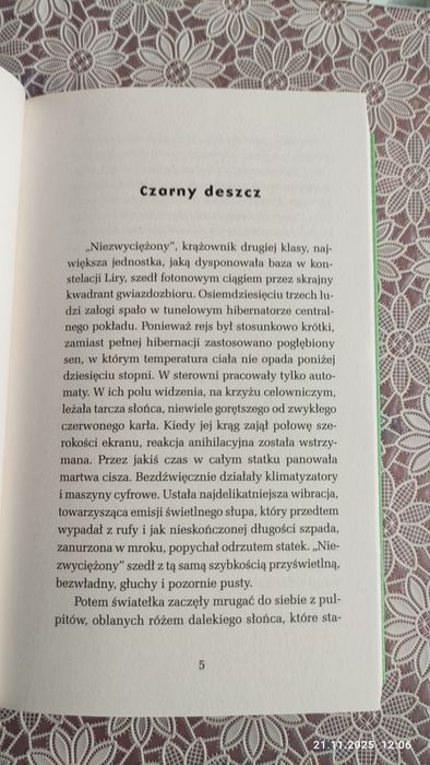 Niezwyciężony, Stanisław Lem