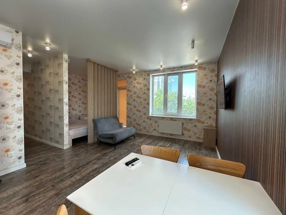 Продам квартиру в 4 Сезонах, Великий Фонтан