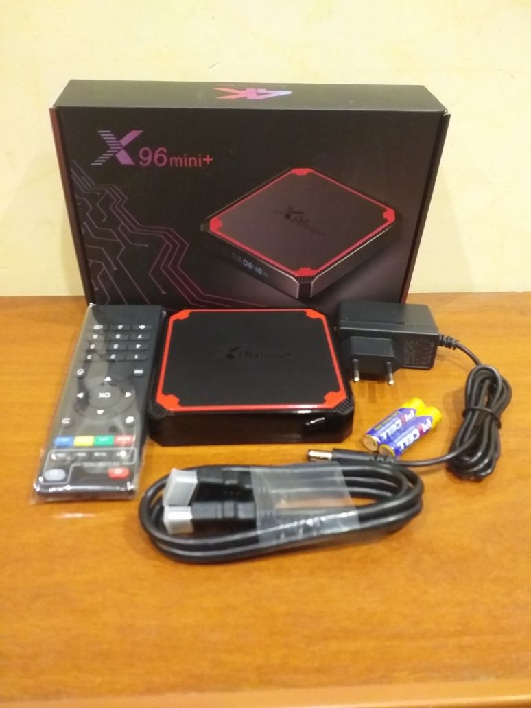 Андроїд приставка X96mini+