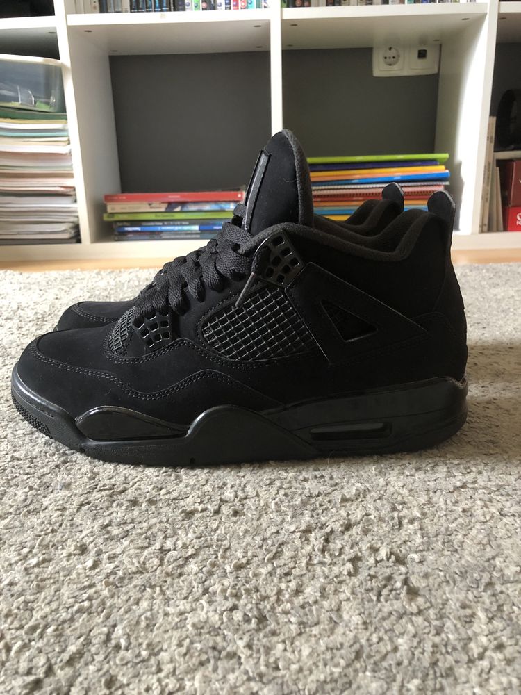 Jordan 4 Black Cat