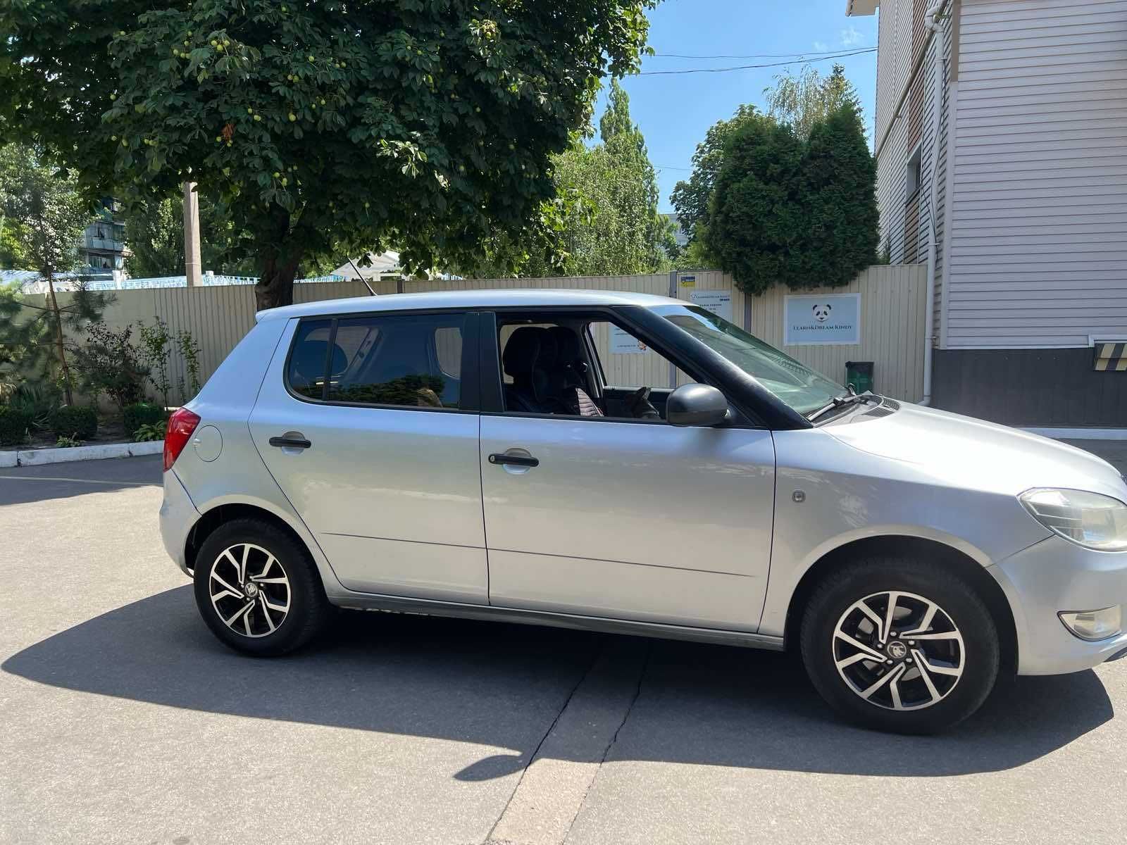 Skoda Fabia 2014 рік