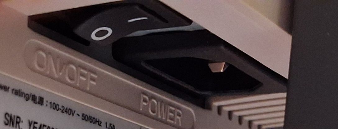Monitor Fujitsu Siemens ScenicView P19-3, regulowany