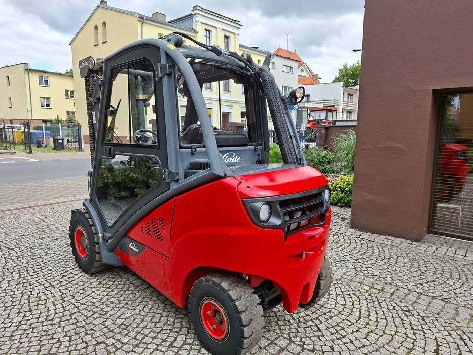 Linde H 25  Wózek widłowy Linde H 25 diesel