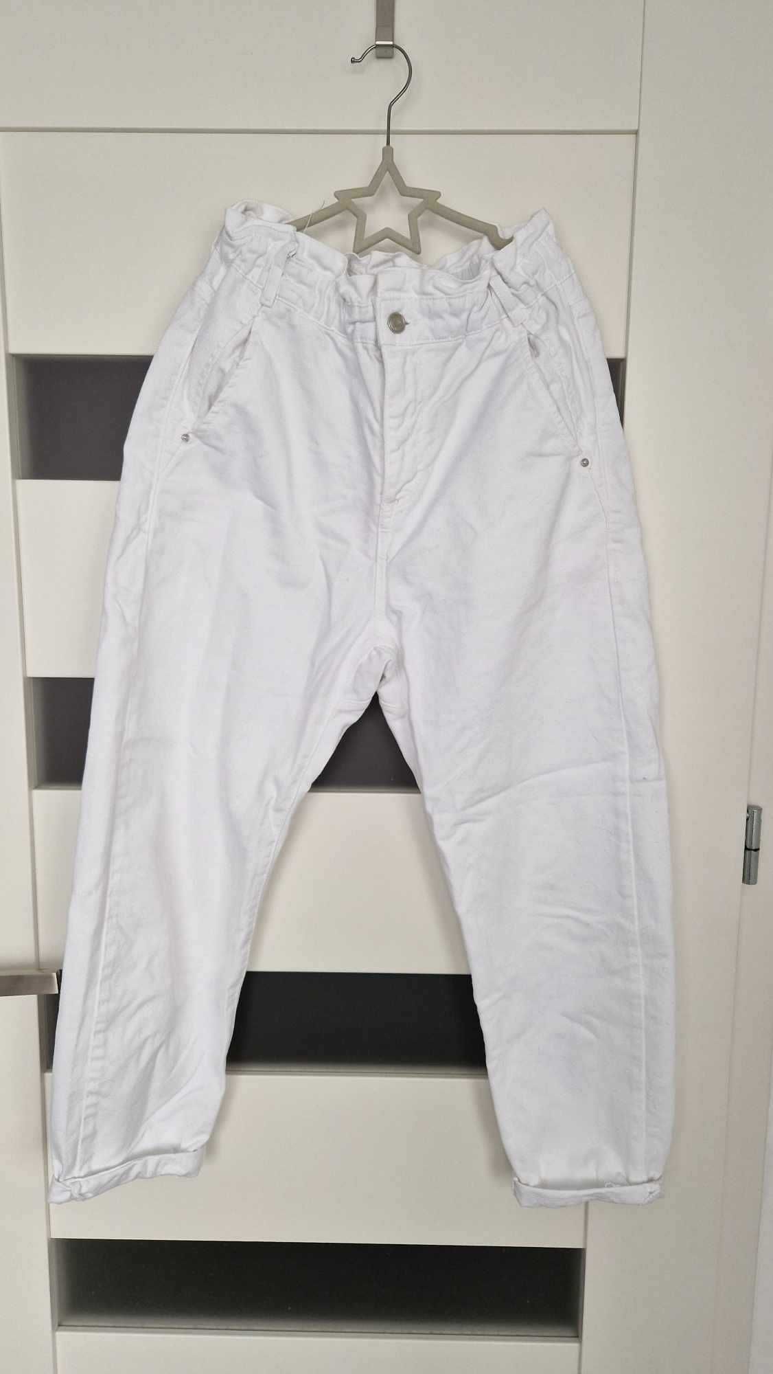 Nowe białe spodnie Zara 36