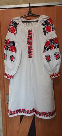Украинская рубашка - вышиванка женская
