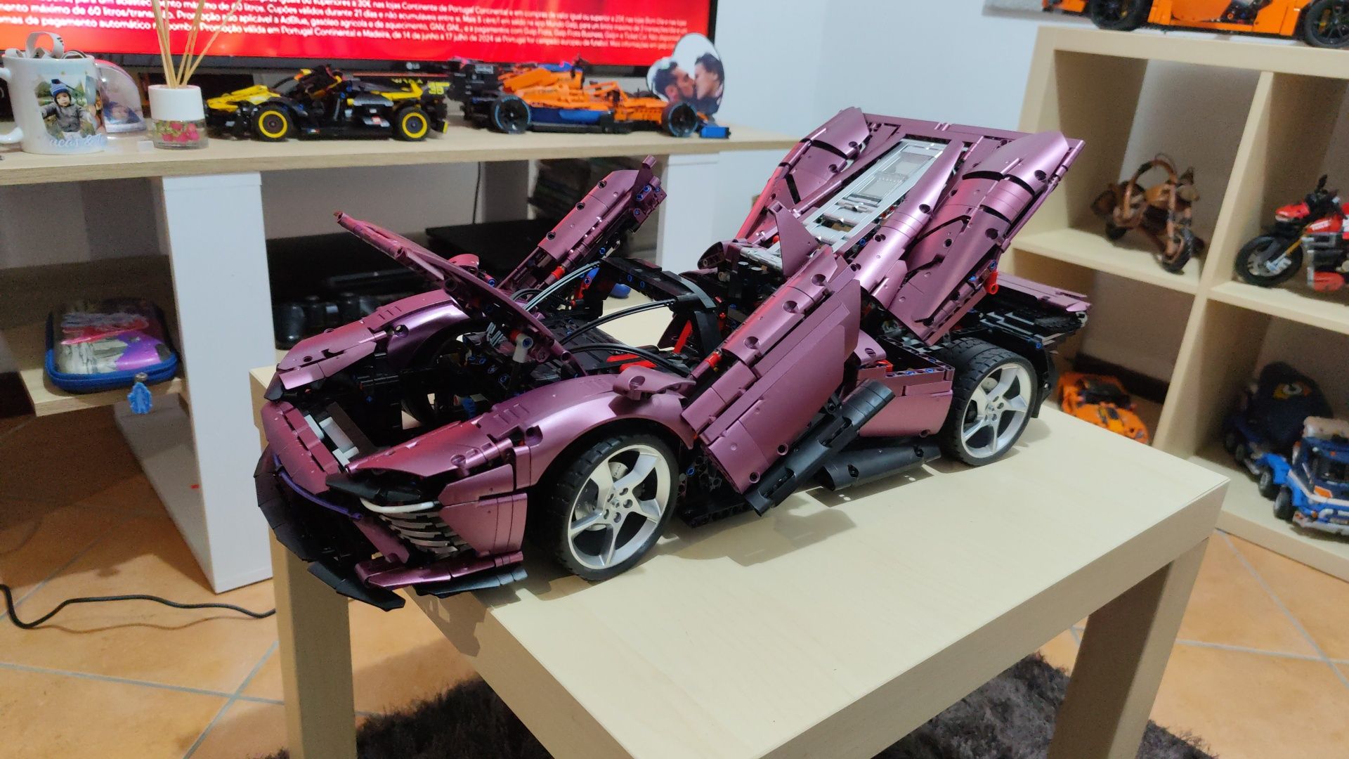Lego technic Ferrari/Lamborghini/Porsche/ Bugatti