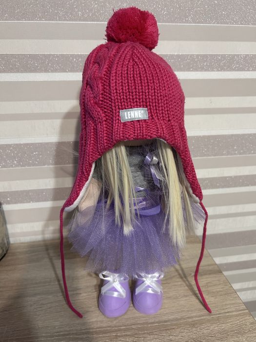 Продам шапку Lenne