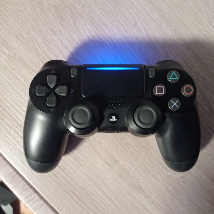 PS4 Pro 1Tb. Магазин. Рік гарантії.