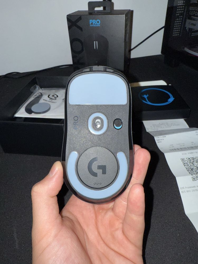 Rato logitech superlight pro x wireless como novo