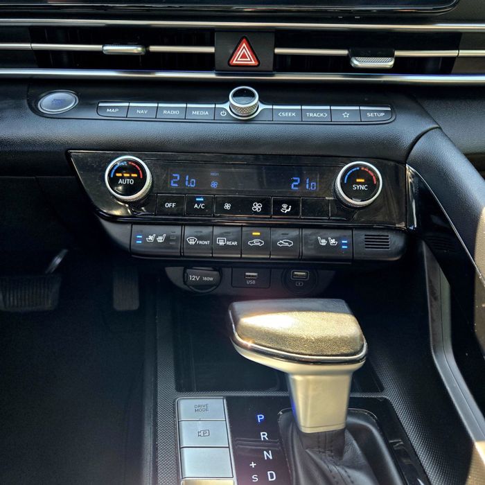 Hyundai Elantra hybrid   Элантра гибрид
